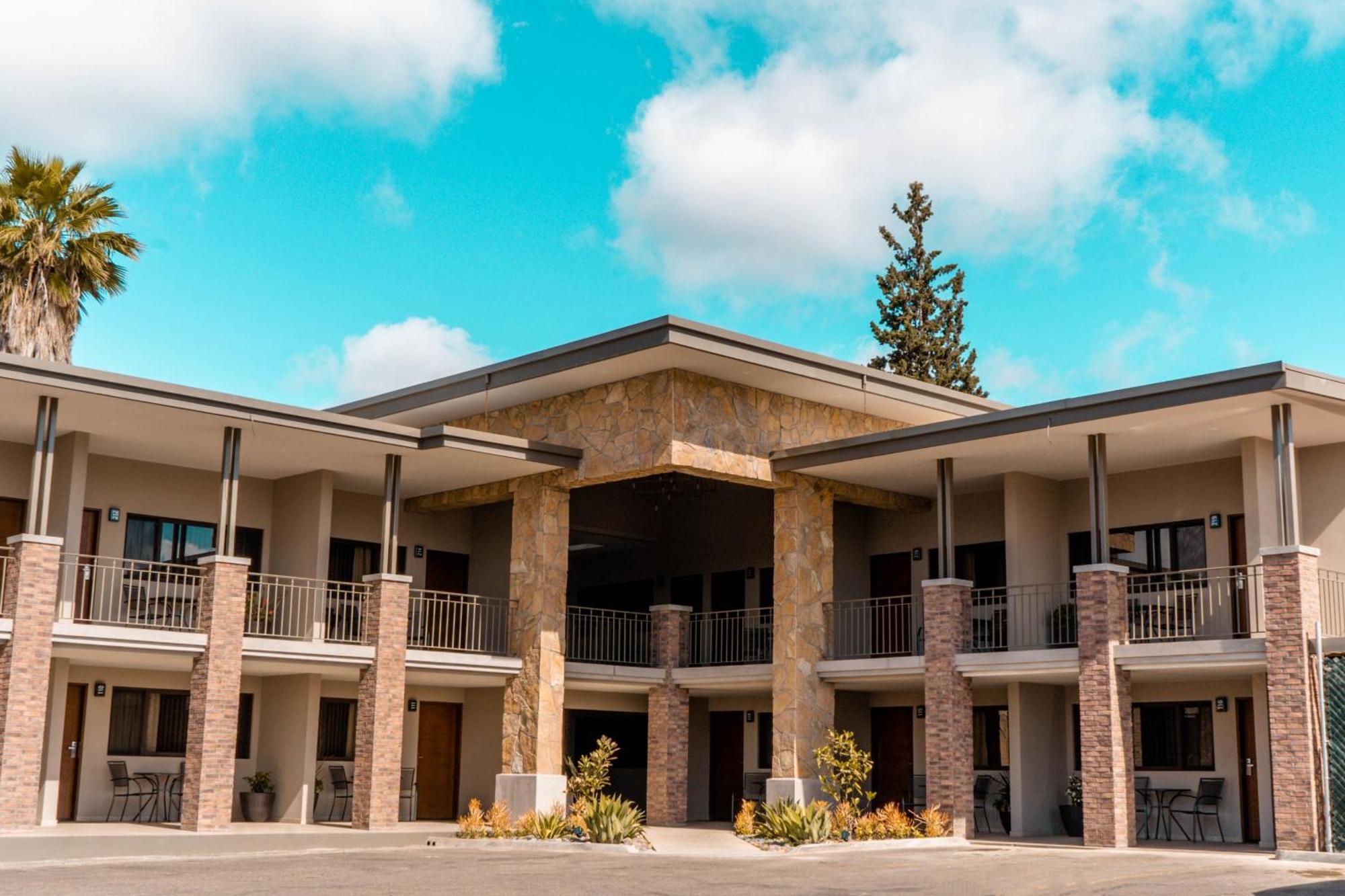 Hotel El Dorado Текате Екстериор снимка